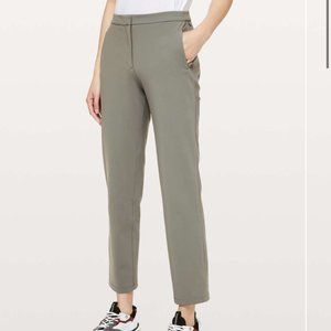 Lululemon Size 0 On The Move Pant Grey Sage